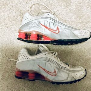 Nike Women's White and Red Sneakers